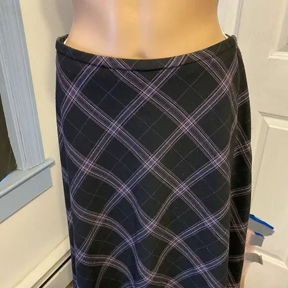 Croft Barrow A Line Skirt sz 10 Stretch Plaid Career Full Back Purple Office - Picture 6 of 7